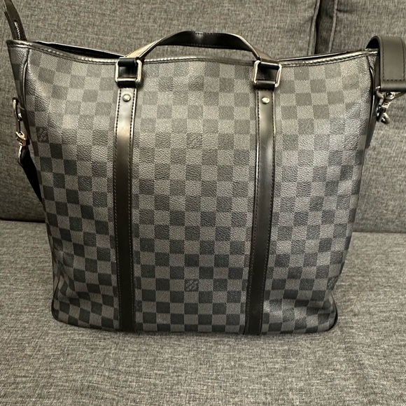 Authentic LV - Picture 3 of 10